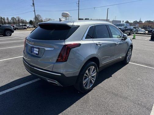 2024 Cadillac XT5 Premium Luxury
