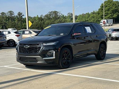 Mosaic Black Metallic 2023 Chevrolet Traverse Premier