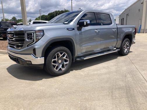 Sterling 2026 GMC Sierra 1500 SLT