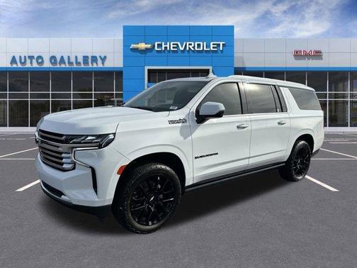2023 Chevrolet Suburban High Country