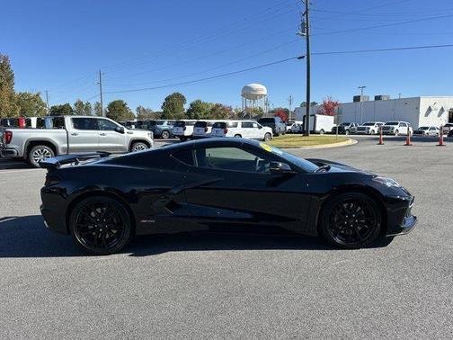 2025 Chevrolet Corvette Stingray w/1LT