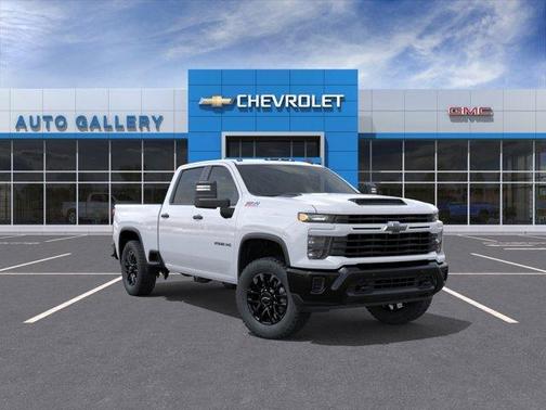 Summit White 2026 Chevrolet Silverado 2500 Custom