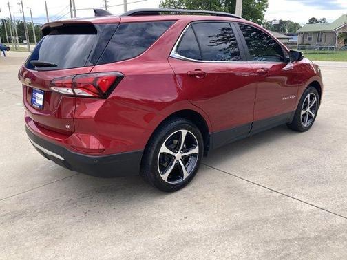 Cherry Red Tintcoat 2022 Chevrolet Equinox 1LT
