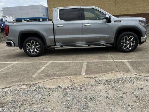Sterling 2024 GMC Sierra 1500 SLT