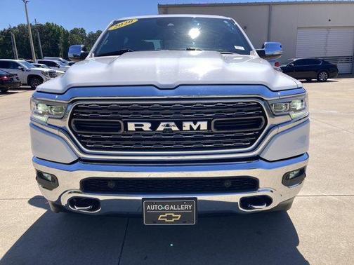 Bright White Clearcoat 2020 RAM 1500 Limited