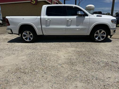 Bright White Clearcoat 2020 RAM 1500 Limited