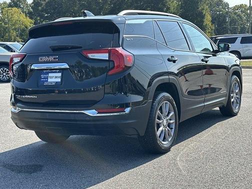 Ebony Twilight Metallic 2022 GMC Terrain SLT