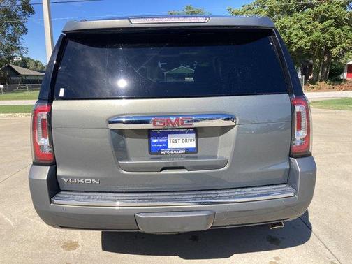 2017 GMC Yukon Denali