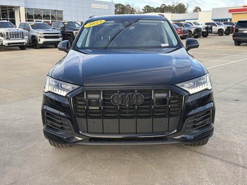 2023 Audi Q7 55 Premium Plus