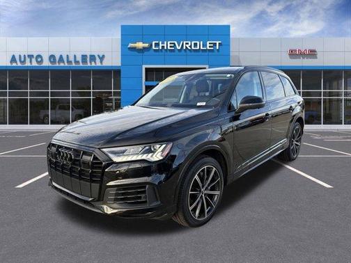 2023 Audi Q7 55 Premium Plus