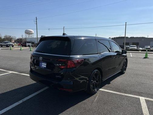 2023 Honda Odyssey Sport