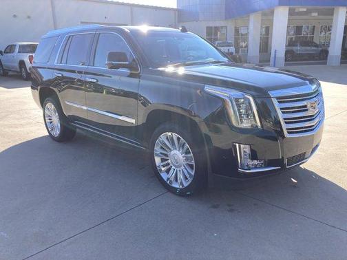 2018 Cadillac Escalade Platinum