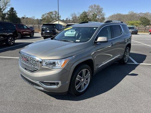 2019 GMC Acadia Denali