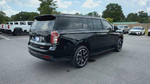 2024 Chevrolet Suburban RST