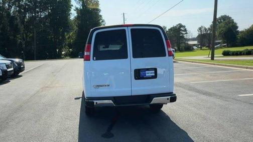 2024 Chevrolet Express 3500 LT
