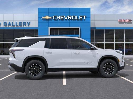Polar White 2026 Chevrolet Traverse Z71