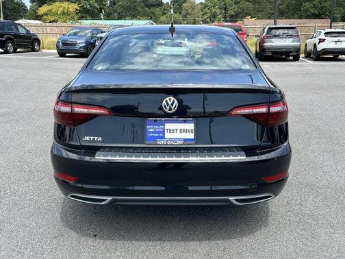 2020 Volkswagen Jetta 1.4T R-Line