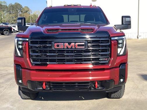 2025 GMC Sierra 2500 AT4