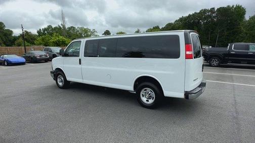 2024 Chevrolet Express 3500 LT