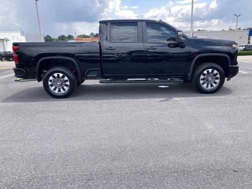 Black 2024 Chevrolet Silverado 2500 Custom