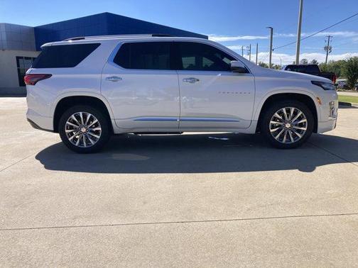 2022 Chevrolet Traverse Premier
