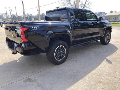 2025 Toyota Tacoma Hybrid 