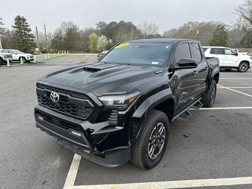 2025 Toyota Tacoma Hybrid 