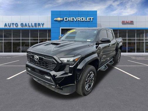 2025 Toyota Tacoma Hybrid 