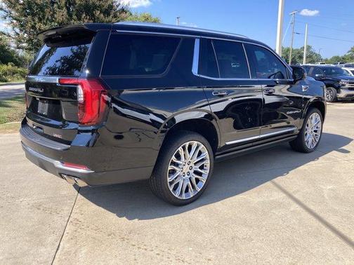 Onyx Black 2025 GMC Yukon Denali