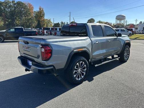 2024 GMC Canyon Denali