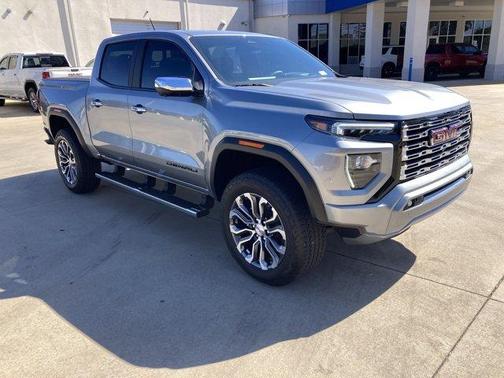 2024 GMC Canyon Denali