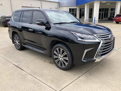2021 Lexus LX 570 Three-Row