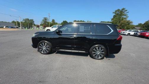 2021 Lexus LX 570 Three-Row
