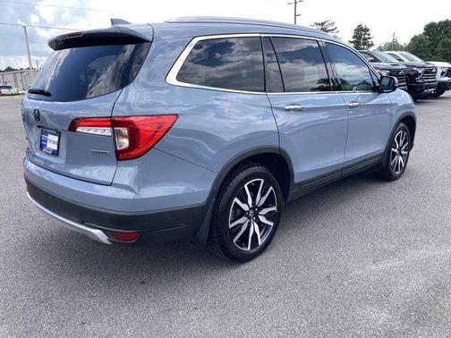 Gray 2022 Honda Pilot Touring 7-Passenger