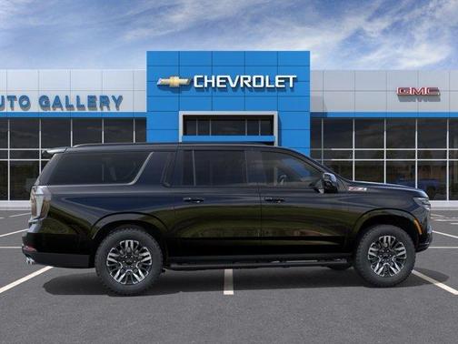 Black 2026 Chevrolet Suburban Z71