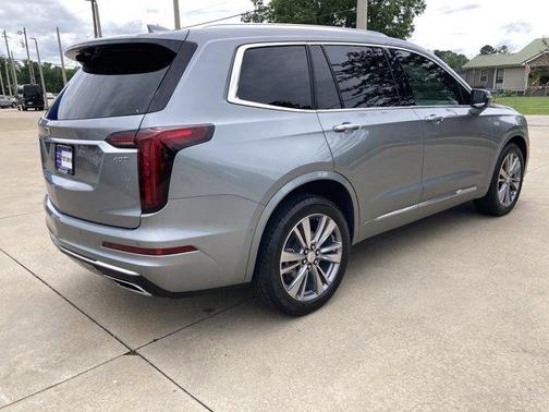 Silver Metallic 2024 Cadillac XT6 Premium Luxury FWD