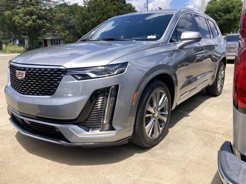 Silver Metallic 2024 Cadillac XT6 Premium Luxury FWD