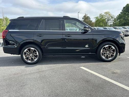 2025 Ford Expedition King Ranch