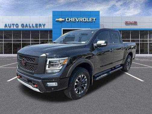 2024 Nissan Titan PRO-4X