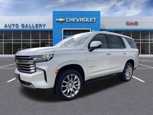 Iridescent Pearl Tricoat 2021 Chevrolet Tahoe High Country
