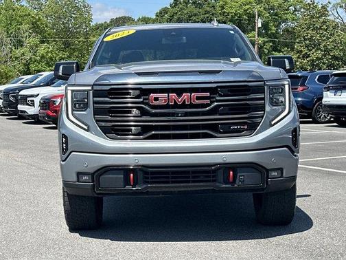 Sterling 2023 GMC Sierra 1500 AT4