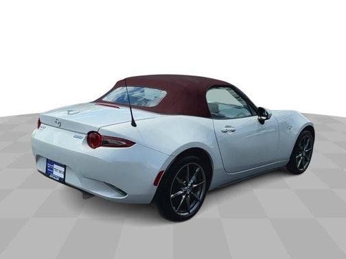 2018 Mazda MX-5 Miata Grand Touring