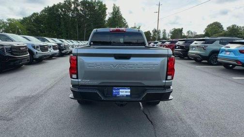 2025 Chevrolet Colorado WT