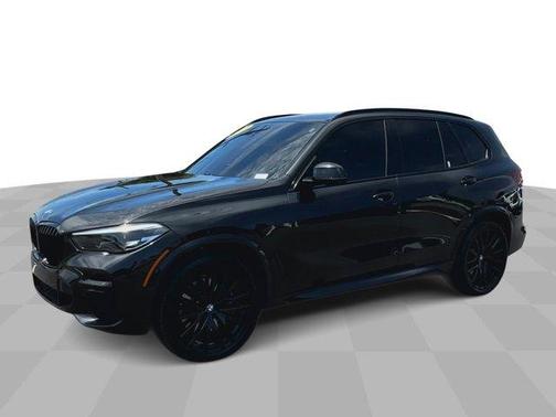 2022 BMW X5 M50i