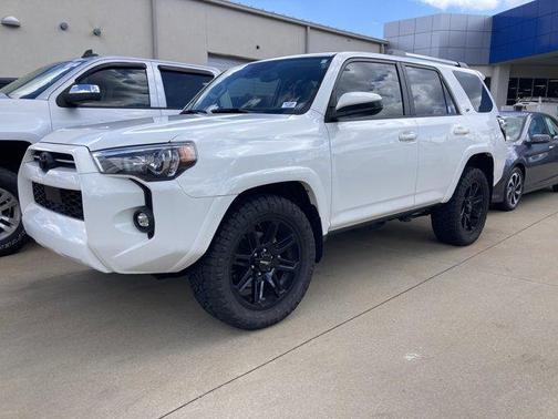 Ice 2024 Toyota 4Runner SR5