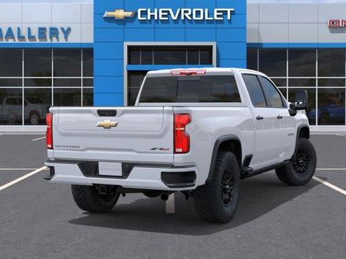 Summit White 2026 Chevrolet Silverado 2500 ZR2