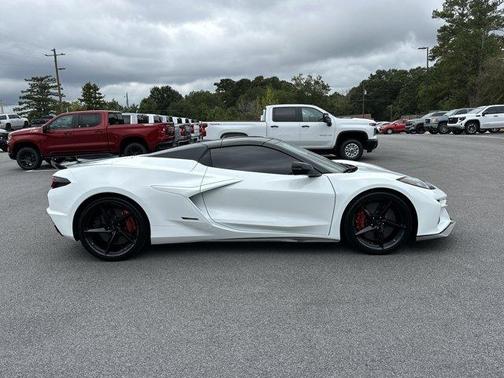 2025 Chevrolet Corvette E-Ray