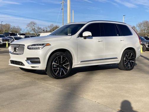 2023 Volvo XC90 B6 Plus 7-Seater