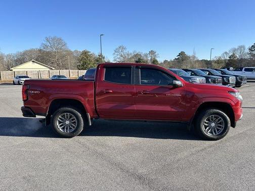 2023 Chevrolet Colorado LT