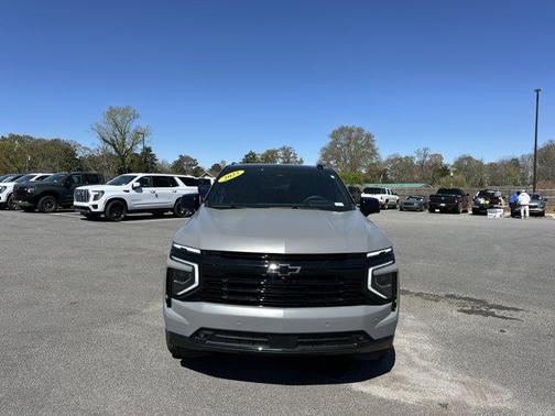 2025 Chevrolet Suburban RST